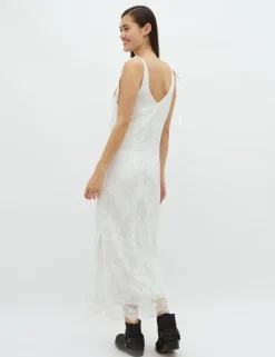 Benecia-M Dress - Sugar